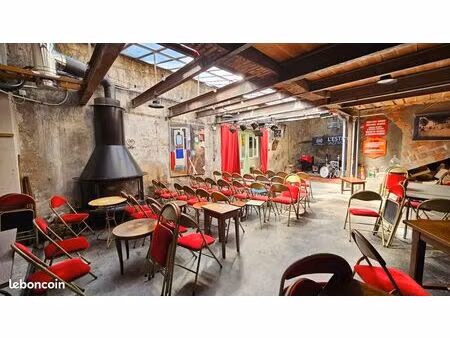 ensemble immobilier rare et atypique avec appartement de 120m²