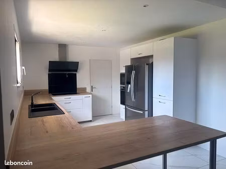maison 4 pièces 137 m²