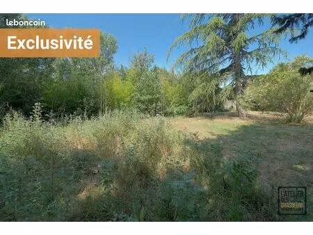 terrain 773 m² piolenc