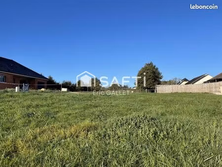 terrain 817 m² varetz