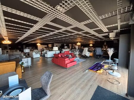 local commercial 1300 m² feytiat