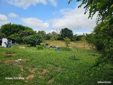 terrain 1 911 m² cazeres sur l adour