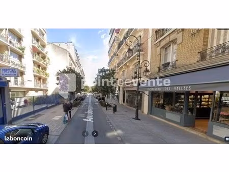 epicerie/primeur 45 m²