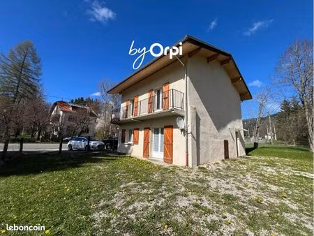 maison 4 pièces 129 m²