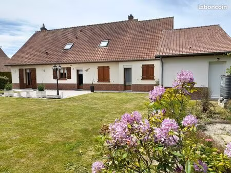 pavillon 6 pièces 163 m²