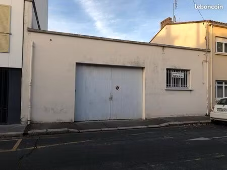 place de stationnement/ avenue thiers  bordeaux