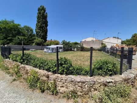 terrain 555 m² nancras