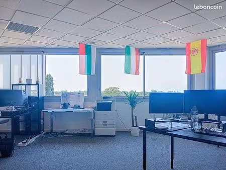 local 126 m² villenave d ornon