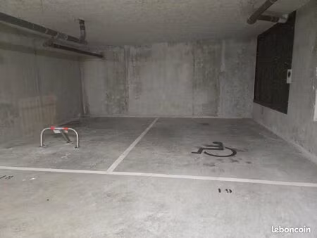 parking champs sur marne