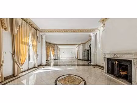 villa avec piscine et jardin la varenne saint hilaire (94)