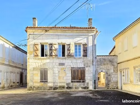 immeuble 180 m² la couronne