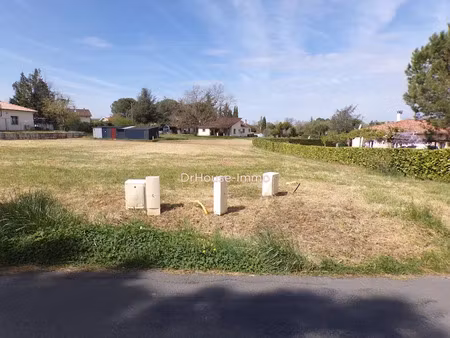 vente terrain 663 m² à graulhet (81300)  43 500 €