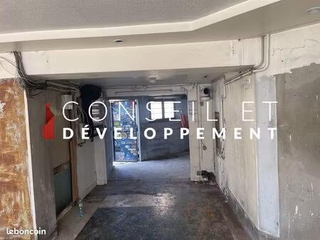 boutique 90 m² epinay sur seine