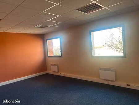 loue bureaux de 35m2