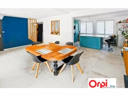 maison saveuse 130 m² t-5 à vendre  337 000 €