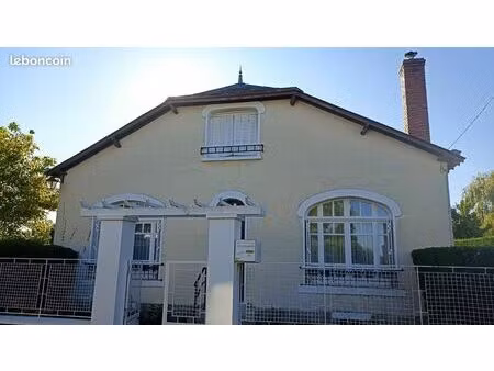 maison 7 pièces 133 m²