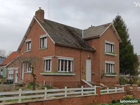 maison 5 pièces 144 m²