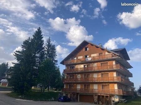 à vendre – duplex 47 m² dernier étage – centre station la féclaz – 230 000