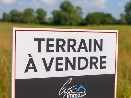 terrain 536 m² lestrem