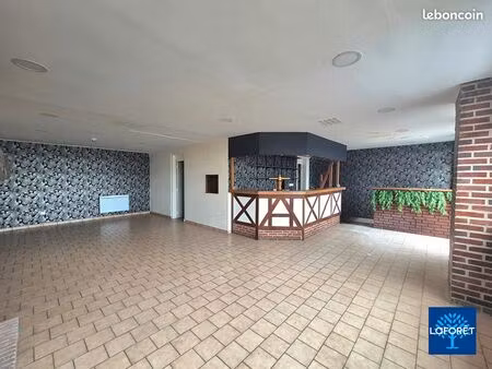 local 85 m² quillebeuf sur seine