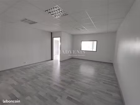 bureaux 42 m²