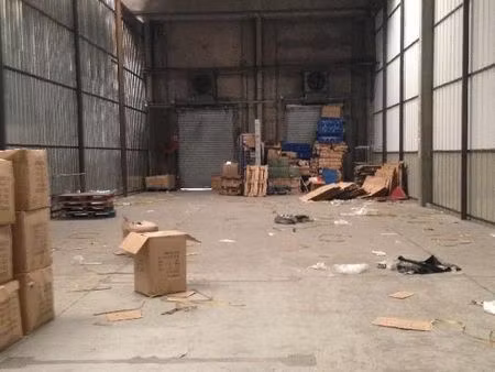 local industriel 540 m²