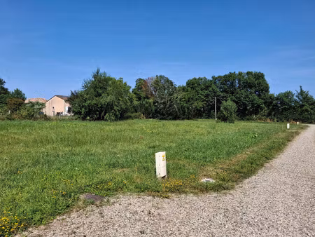 terrain à vendre de 777 00 m² proche de casteljaloux (47) lotissement 8 lots