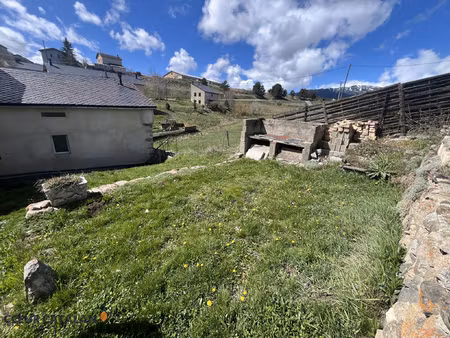 a vendre- matemale - maison t5 - jardin 372m2 + garage