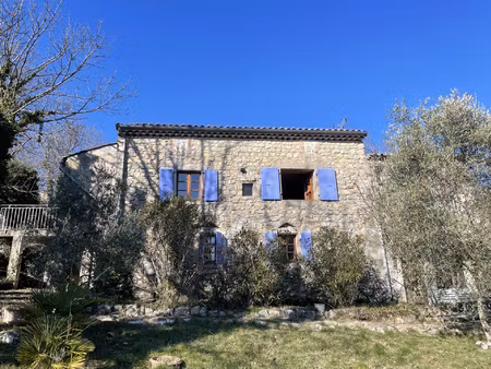 maison en pierre avec terrain et piscine saint andeol de ber