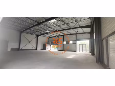 local d'activite a louer