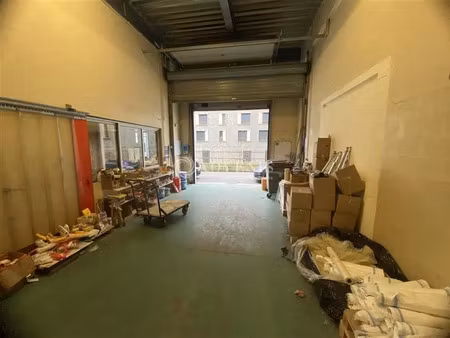 local d'activités a vendre