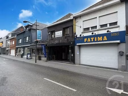 te renoveren handelspand in het centrum van tremelo!