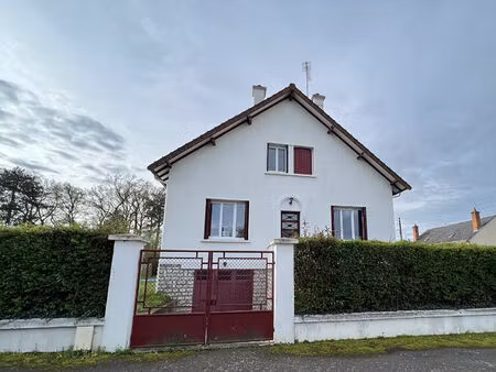 maison yzeure entierement renovee - quartier calme et recherche