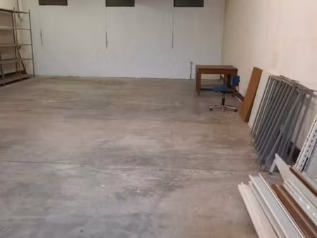 local commercial 120 m2