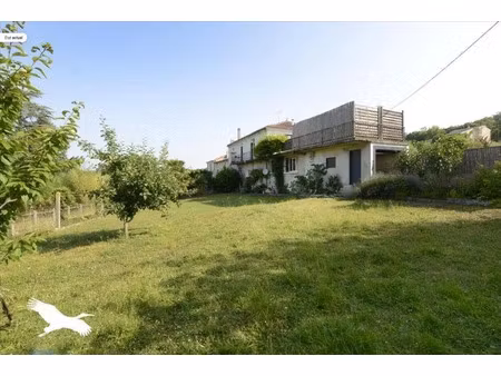 vente maison 8 pièces 260 m² à touvre (16600)  298 452 €