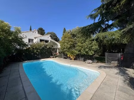 vente maison 8 pièces 200 m² montfrin (30490)