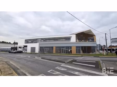 vente commerce saint aubin de medoc 33160