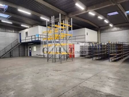705 m² entrepot bureaux a vendre a torcy