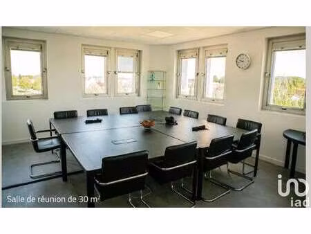 location bureaux et commerces à la ville-aux-dames (37700) : à louer / 80m² la ville-aux-d