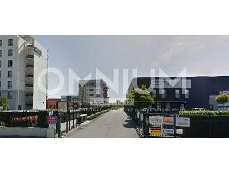 location bureau saint priest 69800