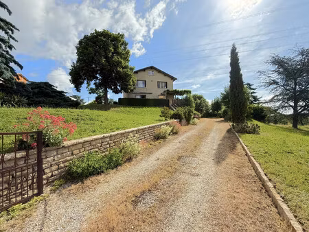 maison de 199 m² - 7 chambres - pollionnay