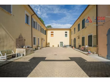 vente maison 6 pièces 228 m² à cabries (13480)  900 000 €