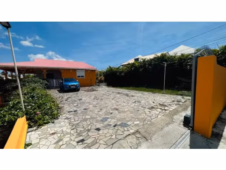 vente propriété 16 pièces 535 m² à sainte anne (97180)  999 000 €