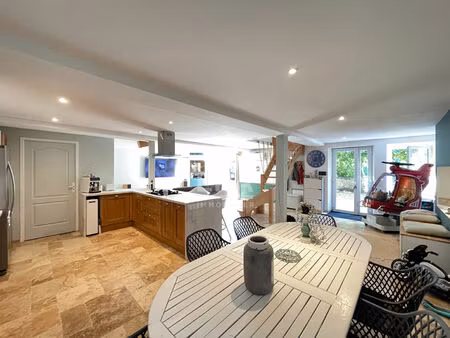 a vendre magnifique maison rénovée sur la commune de savignac les eglises 24420