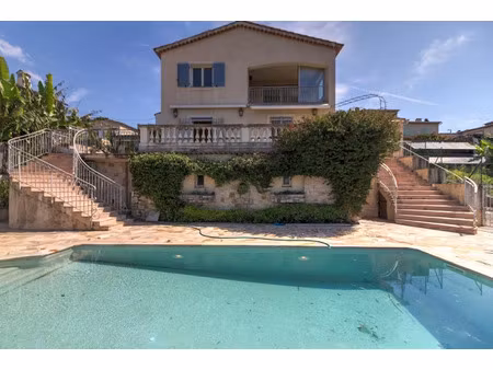 vente villa 6 pièces 181.02 m² à saint paul de vence (06570)  1 260 000 €
