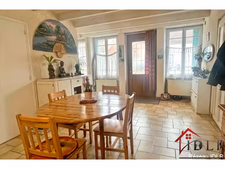maison d'habitation de 112 m2 habitable avec dépendances agr