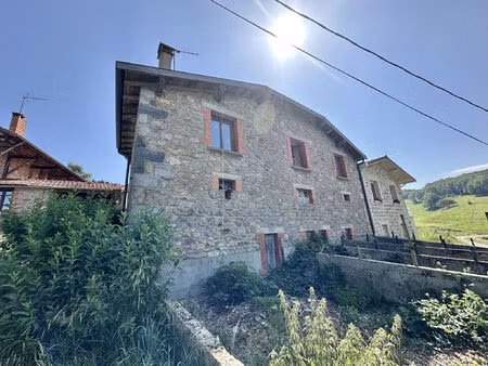 vente maison 3 pièces 80 m² aveize (69610)