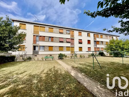 vente appartement 4 pièces 59 m² varennes-sur-seine (77130)