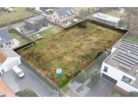 ruim perceel voor villabouw in residentiële wijk nabij het sterrebos te rumbeke