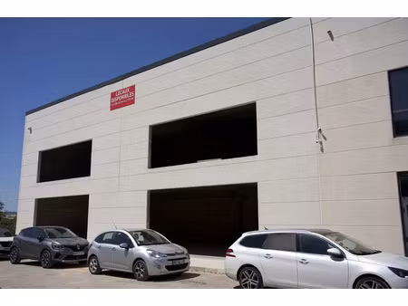 local commercial - 234 m² divis. - nicopolis